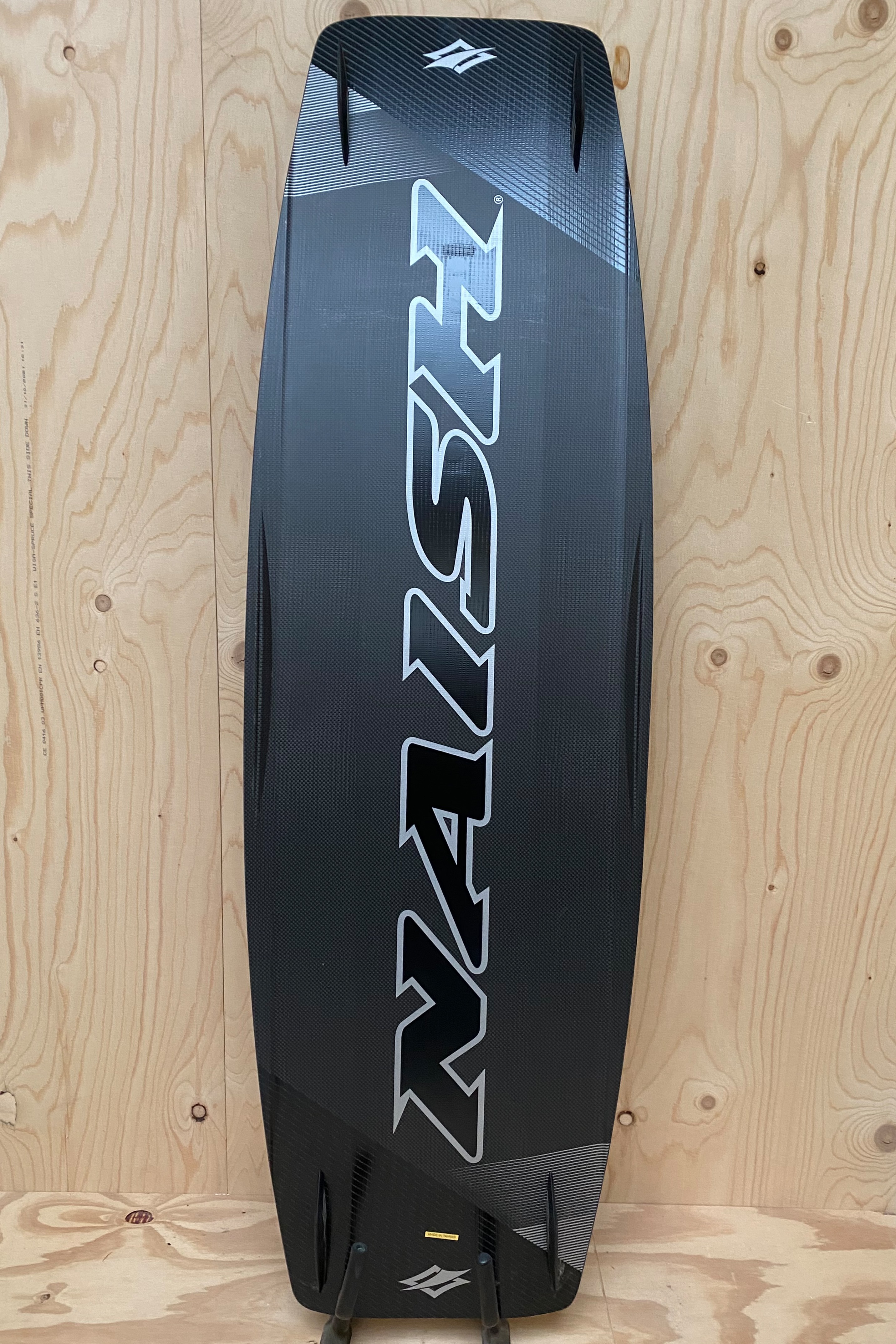 Naish-Drive 2024 Kiteboard (DEMO)