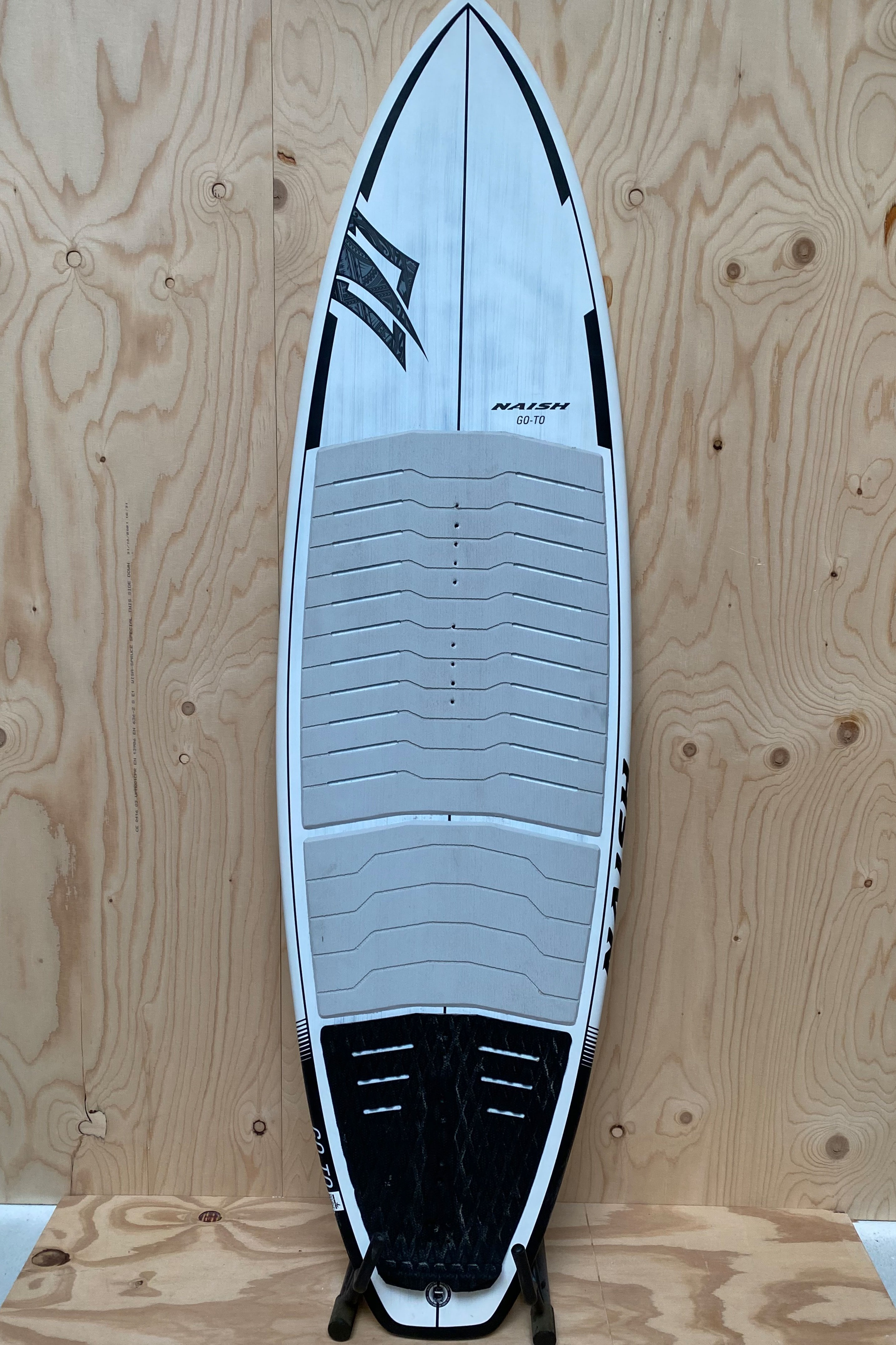 Naish-Go-To 2024 Surfboard (DEMO)